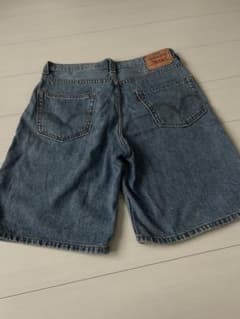 Levi's　550　デニムショートパンツ W33 ライトインディゴ　古着のサムネイル