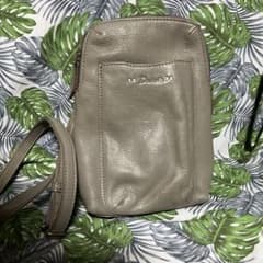 Dakotaスマホショルダーバッグのサムネイル