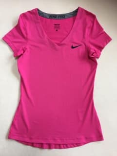 NIKE ナイキ Tシャツのサムネイル