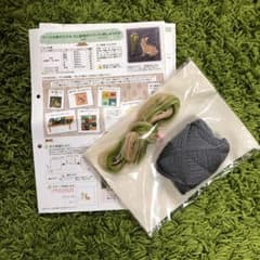 ツヴィスト刺繍キットのサムネイル