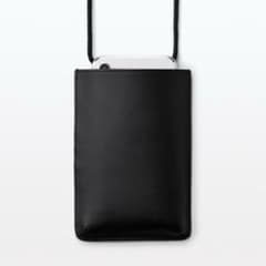 無印良品　イタリア産ヌメ革　ミニサコッシュ ブラックのサムネイル