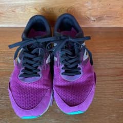 ニューバランスHANZO 23.5cmランニングシューズのサムネイル