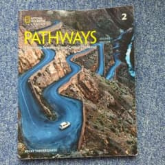 PATHWAYS Listening, Speaking　第二版のサムネイル