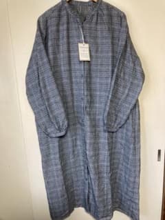 グレー系チェック柄長袖シャツワンピースのサムネイル