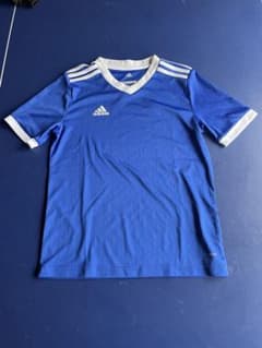 adidasジュニアサイズTシャツ　150㎝のサムネイル