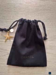 CHANEL スター カメリア チャーム 巾着袋のサムネイル
