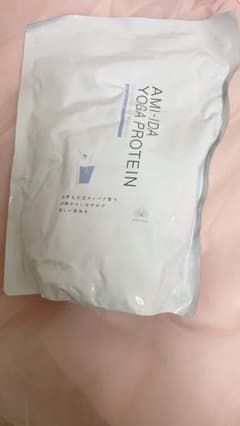 最終お値下げ♡新品未開封/プロテインヨーグルト味600gのサムネイル