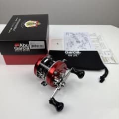 アブガルシア アンバサダー4501 ファクトリーチューンレッド 2025年