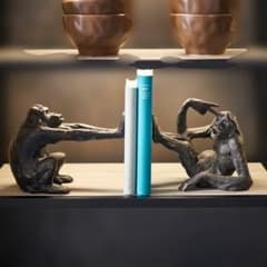 KARE】モンキー (2/Set)ブックエンド - メルカリ