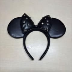 東京ディズニーリゾート カチューシャ ブラック スタッズのサムネイル