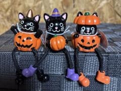 セリア　ハロウィン 黒猫 パンプキン 置物 3体セットのサムネイル