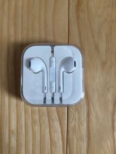 Apple EarPods 3.5mmプラグ 本体　イヤホンジャックタイプのサムネイル