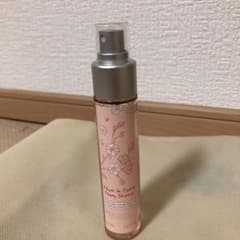 ロクシタン チェリーブロッサム フレグランスミストのサムネイル
