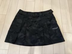 MARK&LONA ブラック迷彩スカート サイズ36のサムネイル