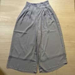 アース　ガウチョパンツ　ボトムス　淡いブルー　裏地あり　古着　春　夏のサムネイル