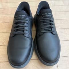 【SKECHERS】 SLIP-INS 防水スニーカー黒メモリーアーチのサムネイル