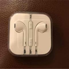 iPhone Apple イヤフォンのサムネイル