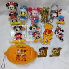 ★ディズニー★ミッキー &ミニー&プーさん&ドナルド　キーホルダーetc.１１点