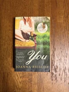 洋書 You Joanna Briscoe 英国小説 ペーパーバックのサムネイル