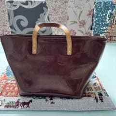 ＊美品＊Louis Vuitton ルイヴィトン　バーガンディ トートバッグのサムネイル