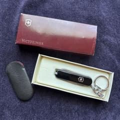 ⚠️値下げ中VICTORINOX マルチツール キーホルダー ブラック CWAロゴのサムネイル