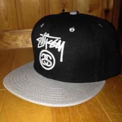 -少し値下げしました-Stussy cap 黒×グレーのサムネイル
