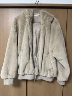 イング INGNI 〖 未使用〗ファージャケットのサムネイル