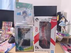 未開封と中古フィギュア5体セットのサムネイル
