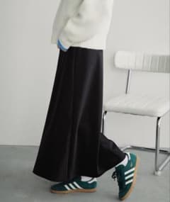 【Auntie Rosa Holiday】ヴィンテージサテンフレアスカートのサムネイル