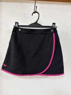 Butterfly 卓球 スコート ブラック ピンク【美品】【値下げ】のサムネイル