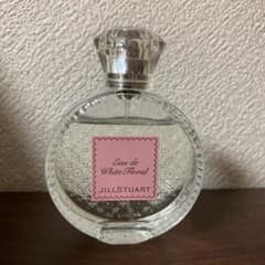 ジルスチュアート リラックス オード ホワイトフローラル 50mlのサムネイル
