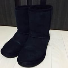 emu ムートン 黒のサムネイル