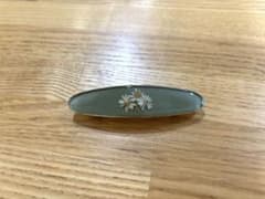 ハンドメイド　花バレッタのサムネイル