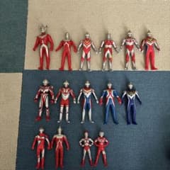 ウルトラマンソフビ小15種のサムネイル