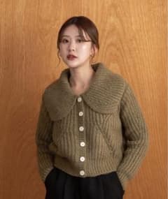 big collar button short knitのサムネイル