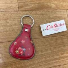 3月限定値下げ　新品　美品　キャスキッドソン キーホルダーのサムネイル