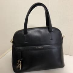 FURLA パイパーショルダーバッグ　2WAYハンドバッグのサムネイル
