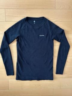 モンベル　ジオライン　M .W.  中厚手　ラウンドネックシャツ　150のサムネイル