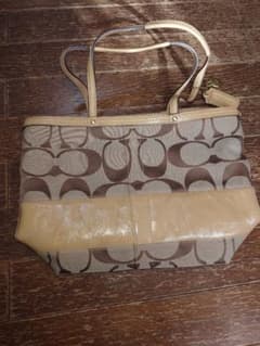 COACH シグネチャー トートバッグ ベージュ 中古のサムネイル