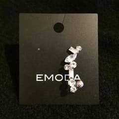 EMODA ピアス(イヤーカフ) 片耳用のサムネイル