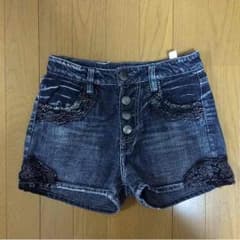 ハイウエスト ショートパンツのサムネイル