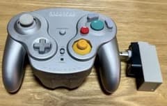 【純正】GCウェーブバード＆専用レシーバー DOL-004/005（訳あり）のサムネイル