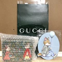 ヒグチユウコ　グッチ クッキー缶　メッセージカード　ショッパー ヒグチユウコ グッチ クッキー缶 メッセージカード ショッパー - メルカリ