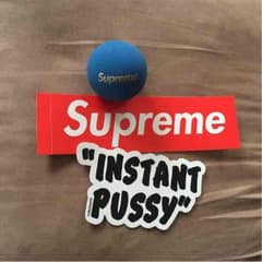 supremeボールのサムネイル