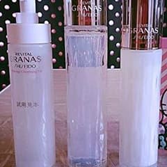 REVITCL   GRANAS（クレンジング。化粧水。乳液）のサムネイル
