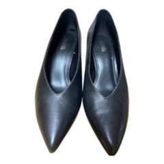MICHAELKORS LIZZY MID PUMP黒24cm美品 定価2.5万のサムネイル