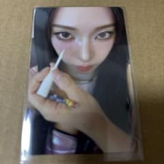 aespa カリナ　kiss n tell 封入のサムネイル