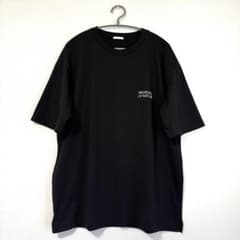 GU ジーユー バックプリント Tシャツ ブラックのサムネイル