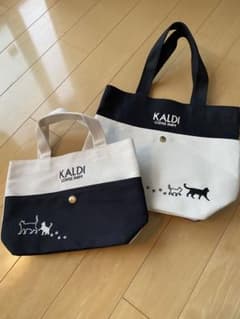カルディねこの日バッグ２点セットのサムネイル