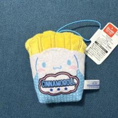 シナモロール　フライドポテト マスコット ぬいぐるみ